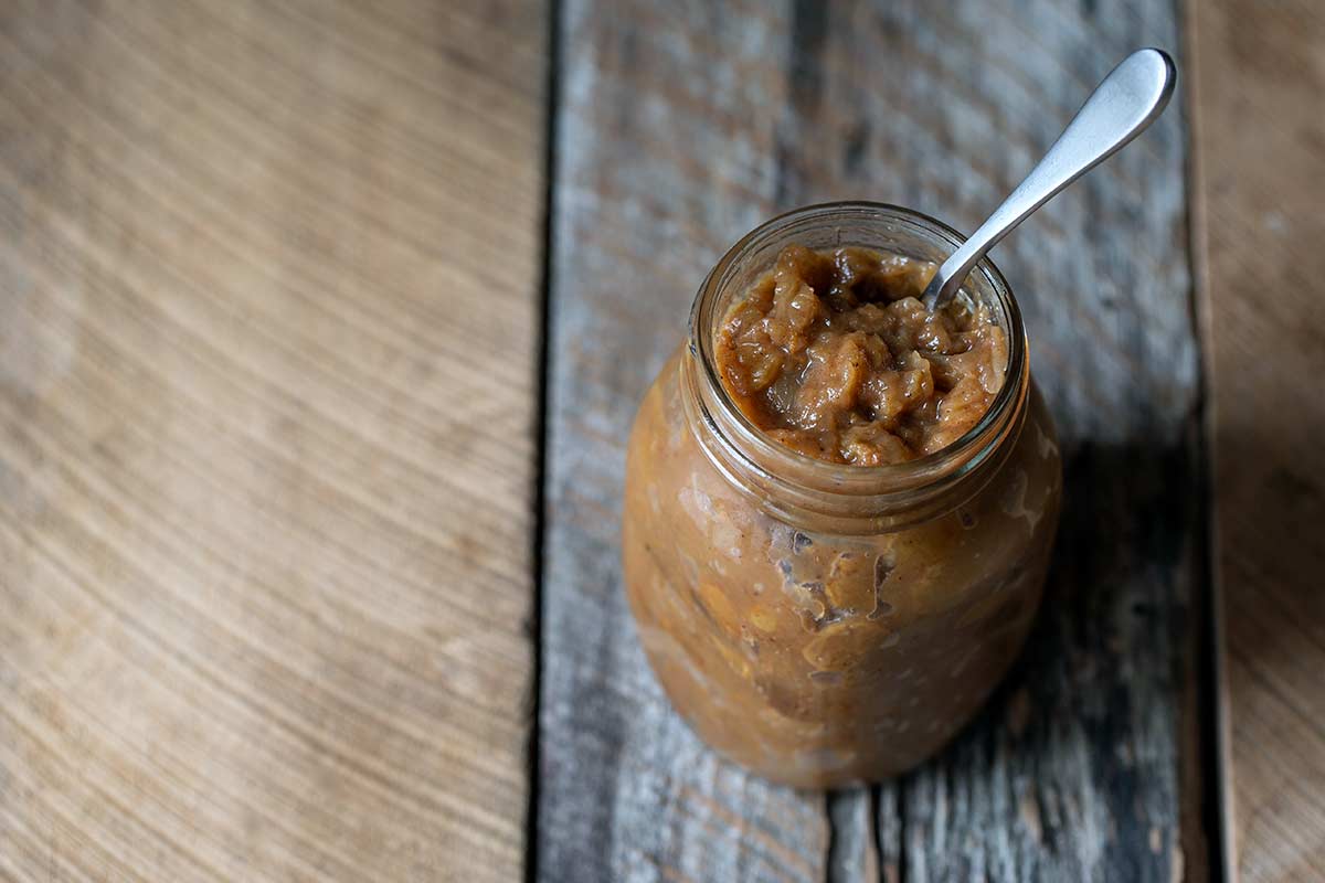 Apple chutney in a jar