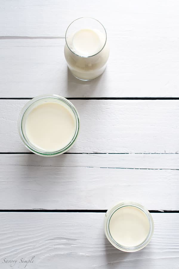 It's very easy to make homemade soy milk! The final product has a smoother taste than the store bought stuff (and no weird ingredients) It's very easy to make homemade soy milk! The final product has a smoother taste than the store bought stuff (and no weird ingredients)