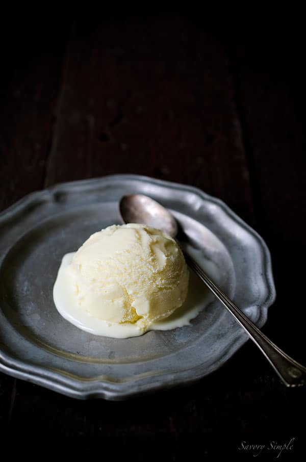 Clementine Ice Cream is tangy, sweet and citrusy summer treat.