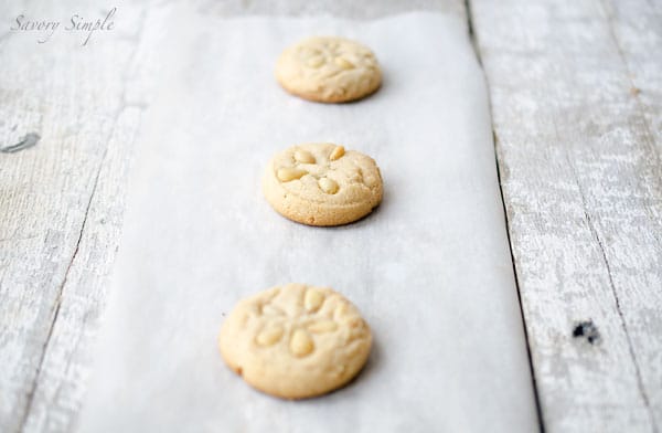 These pine nut tahini cookies have a delicate, flaky shortbread texture and a sweet sesame flavor.