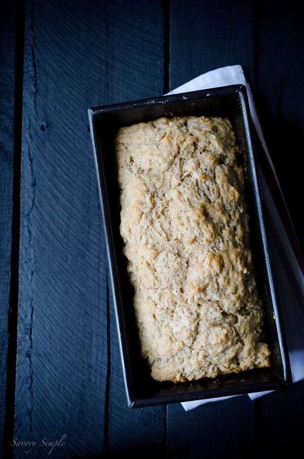 This autumn Spiced Octoberfest Beer Bread recipe is so easy to make! No mixer or kneading required. www.savorysimple.net