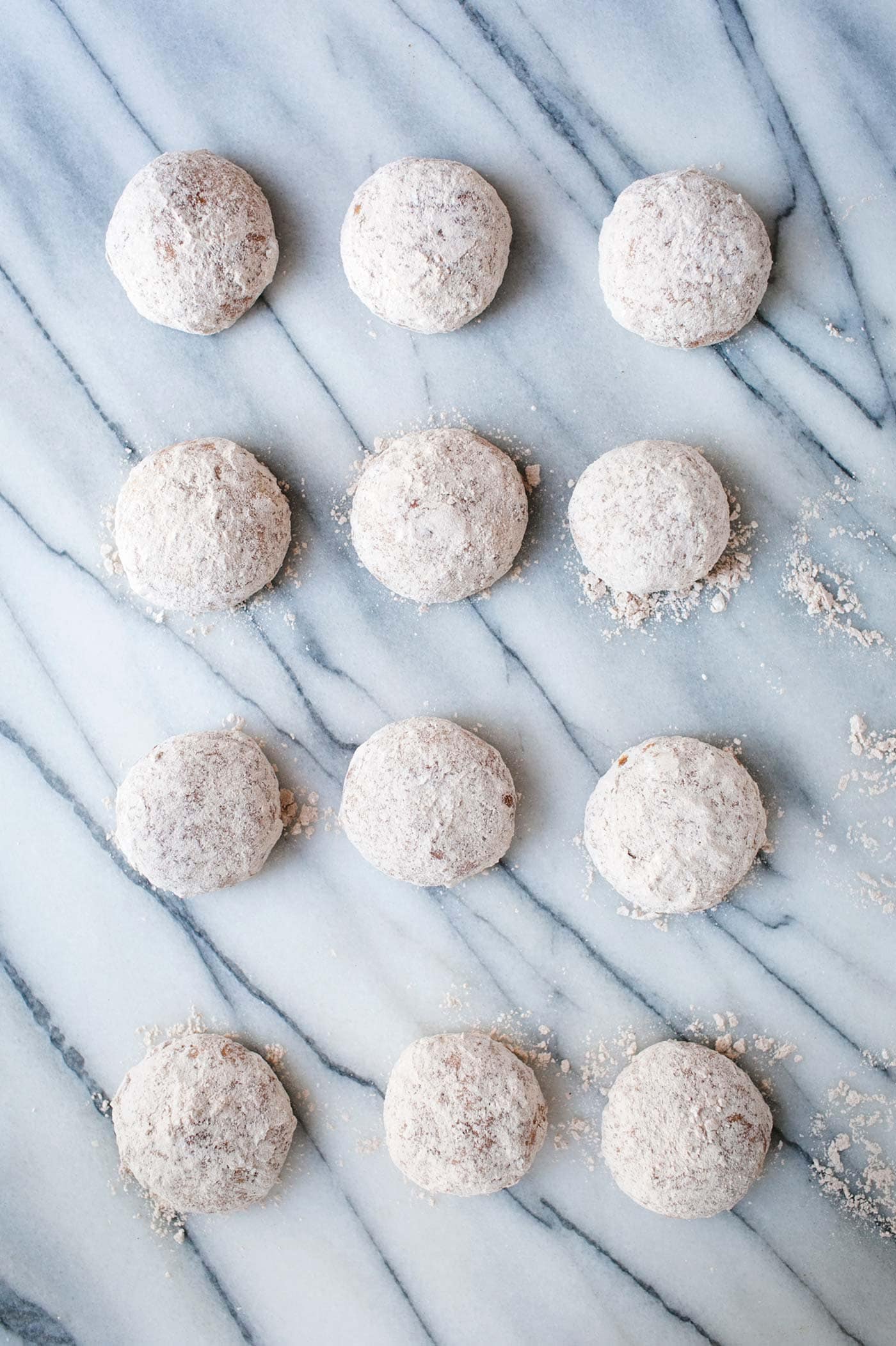 These cinnamon cashew snowdrop cookies are perfect for the holidays! Serve them at parties or offer them as gifts. Get the recipe from SavorySimple.net