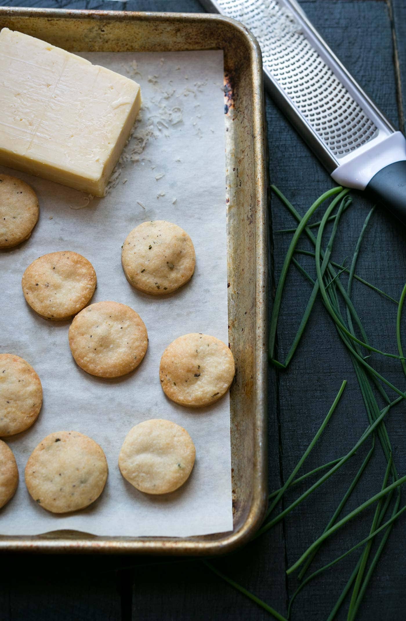 These easy cheddar chive crackers are bursting with cheese flavor. They taste like homemade Cheez Its, but without the preservatives and chemicals! Get the recipe from SavorySimple.net