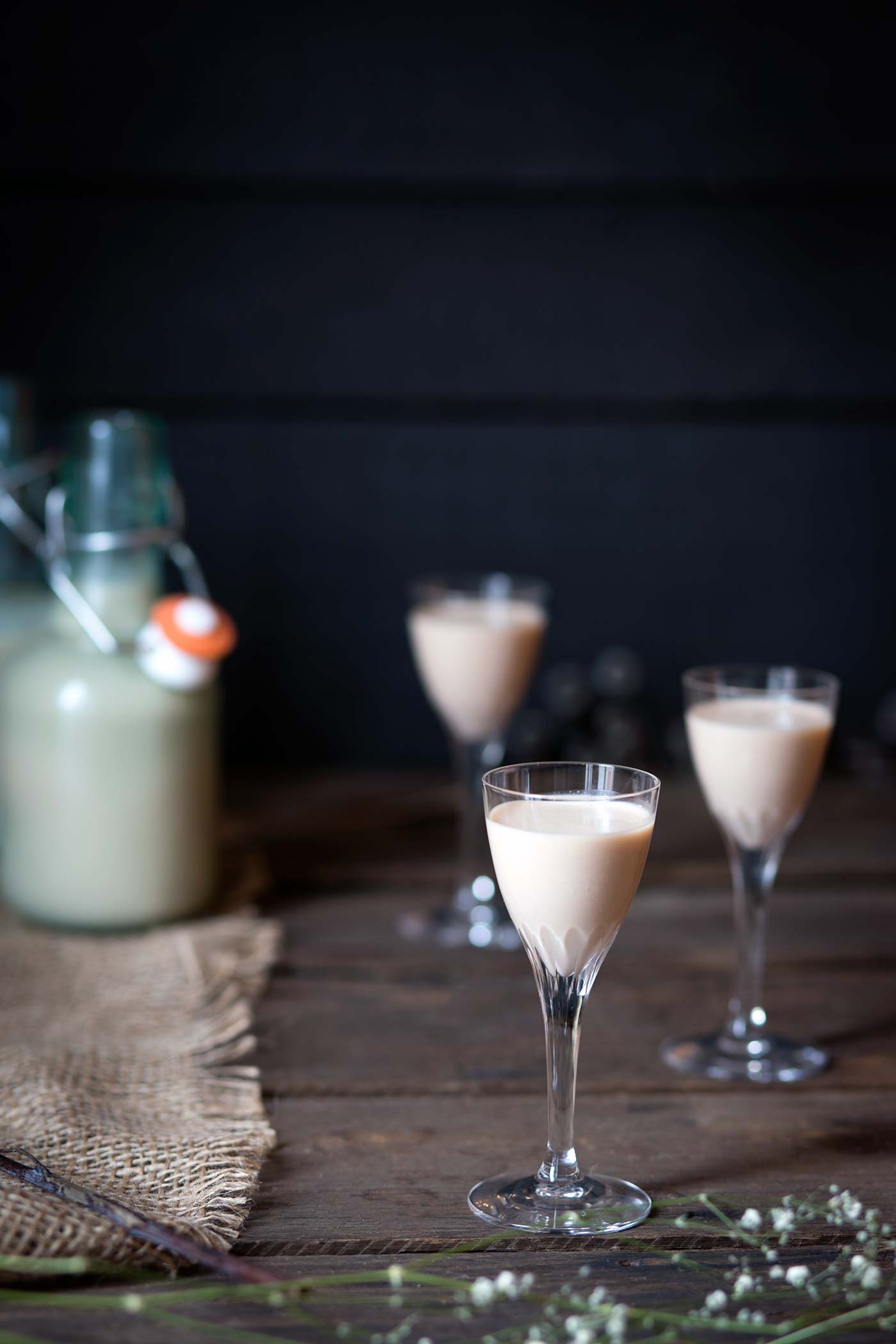 Love Bailey's Irish Cream? You need to try making it from scratch! Homemade Irish Cream is so easy and it tastes AMAZING. Get the recipe from SavorySimple.net.