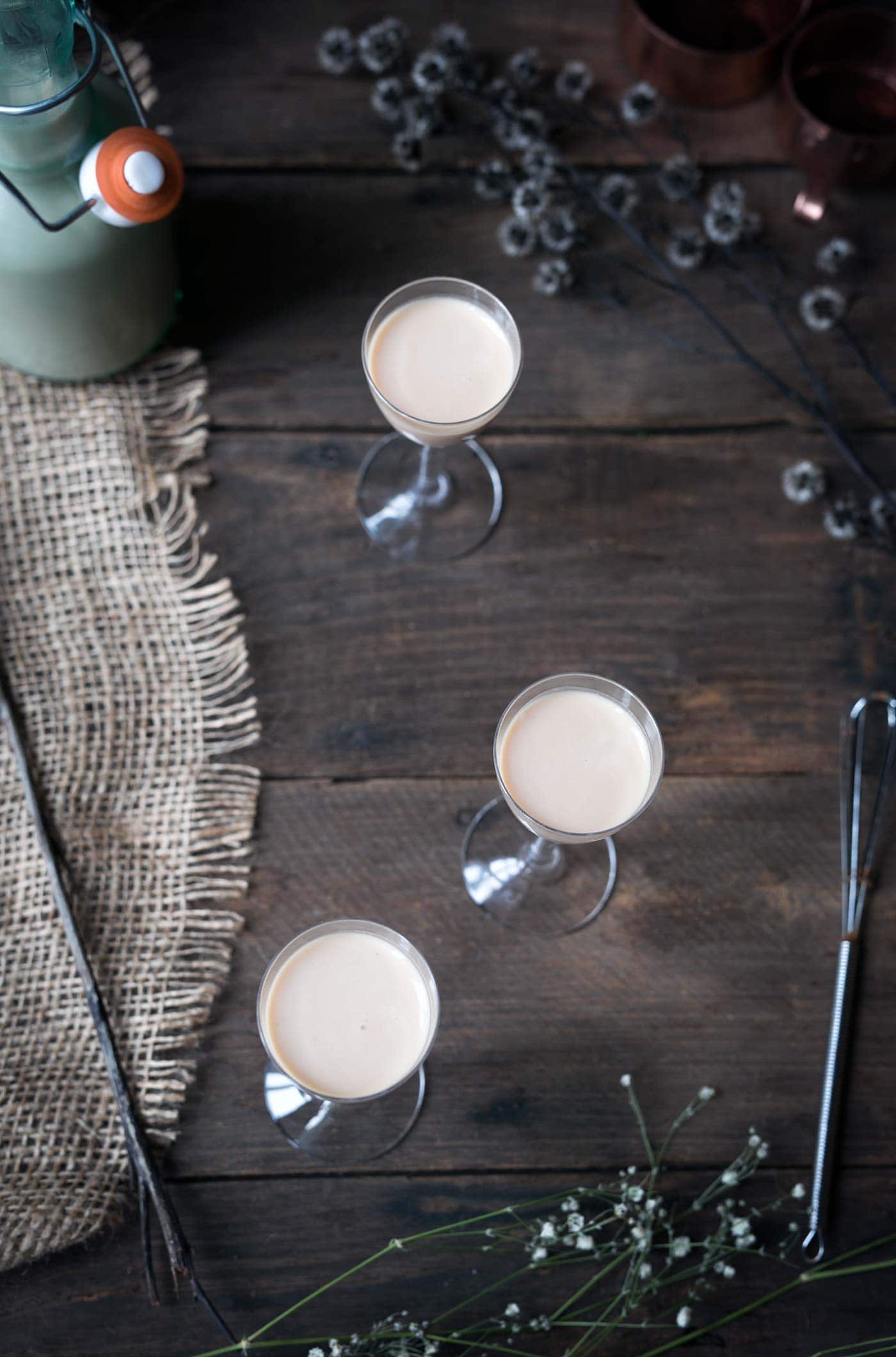 Love Bailey's Irish Cream? You need to try making it from scratch! Homemade Irish Cream is so easy and it tastes AMAZING. Get this Homemade Irish Cream Liqueur recipe from SavorySimple.net.