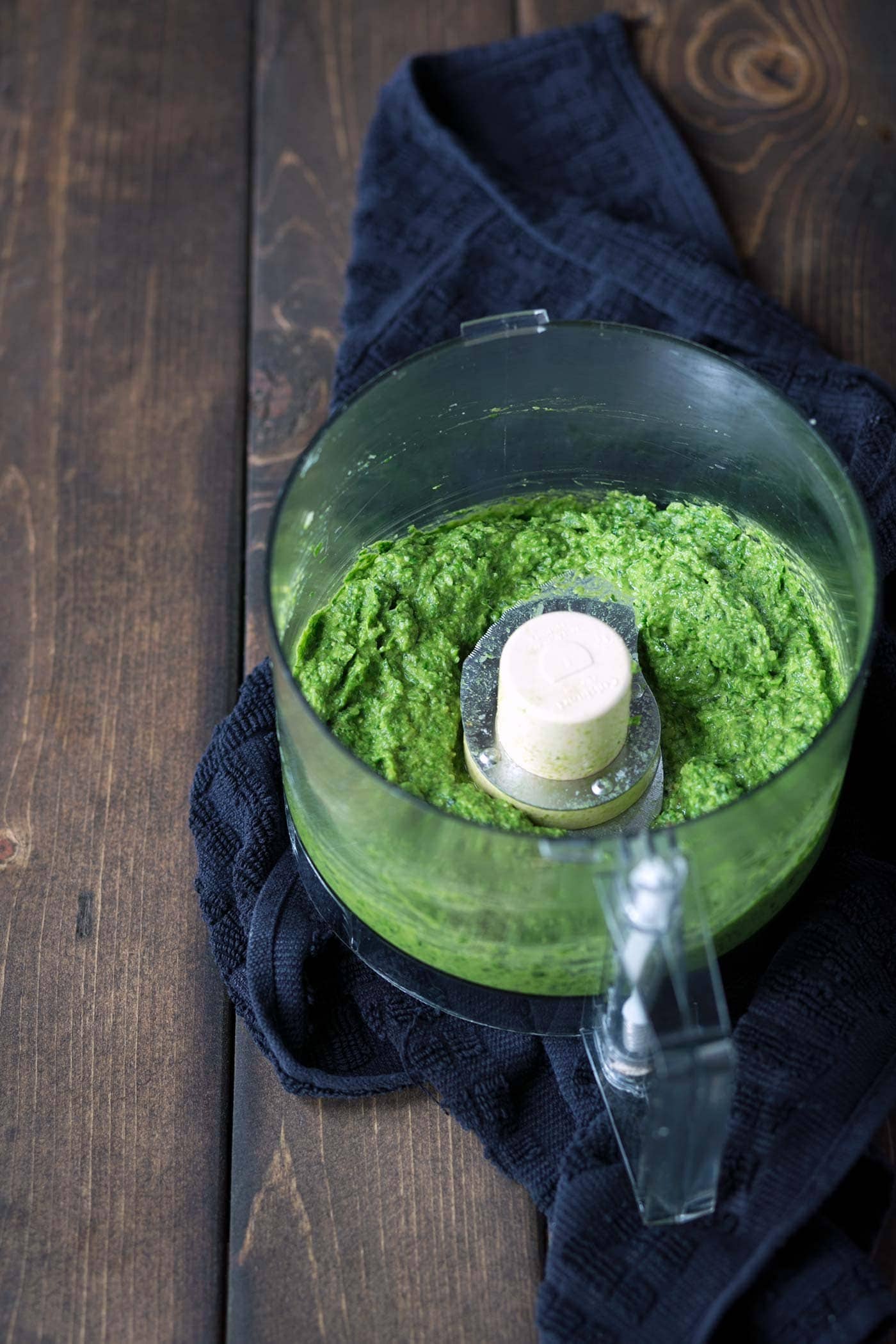 This creamy ramp pesto pasta has bright, clean flavors and is a wonderful dinner option! SavorySimple.net