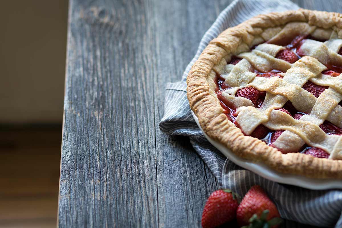 A photo of the finished strawberry pie recipe.