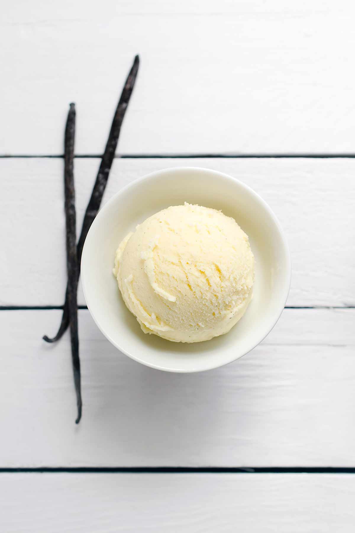 A scoop of this homemade gelato recipe in a white bowl.