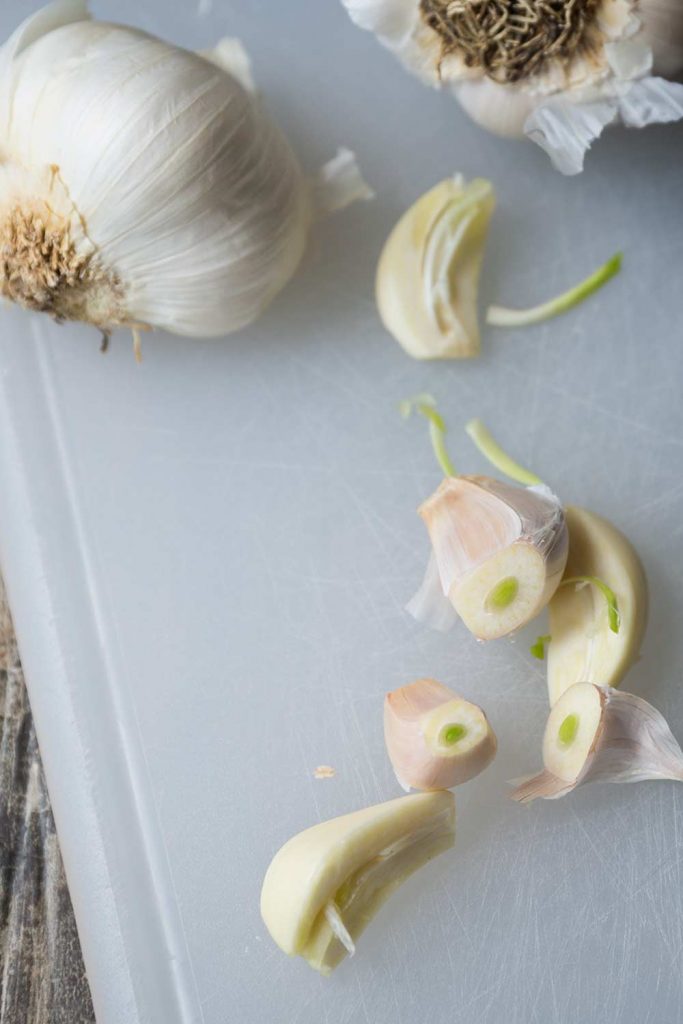 What are garlic sprouts? Let's take a closer look.