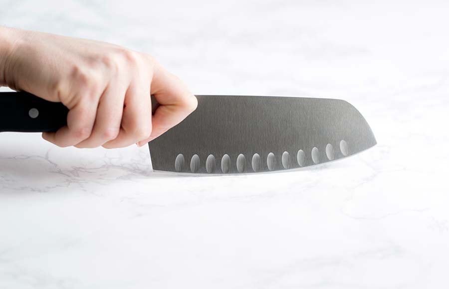 How to properly hold a knife.