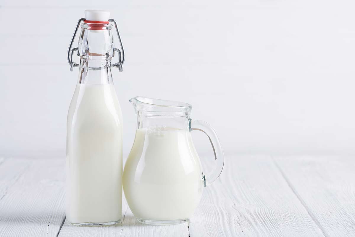 How many cups in a pint - 2 jugs of milk