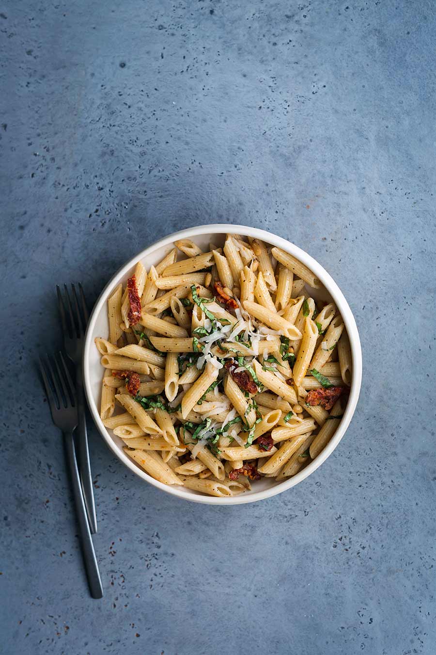 Sun-Dried Tomato Pesto Pasta in a bowl