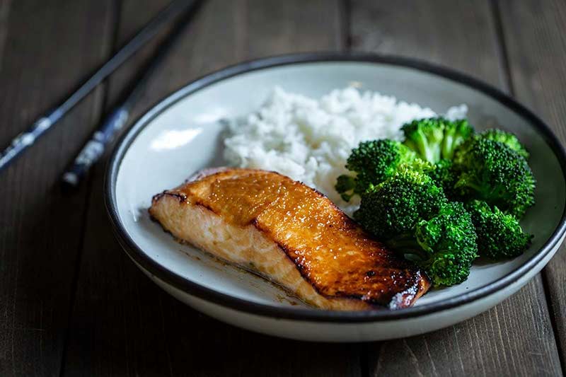 Miso broiled salmon with broccoli and rice