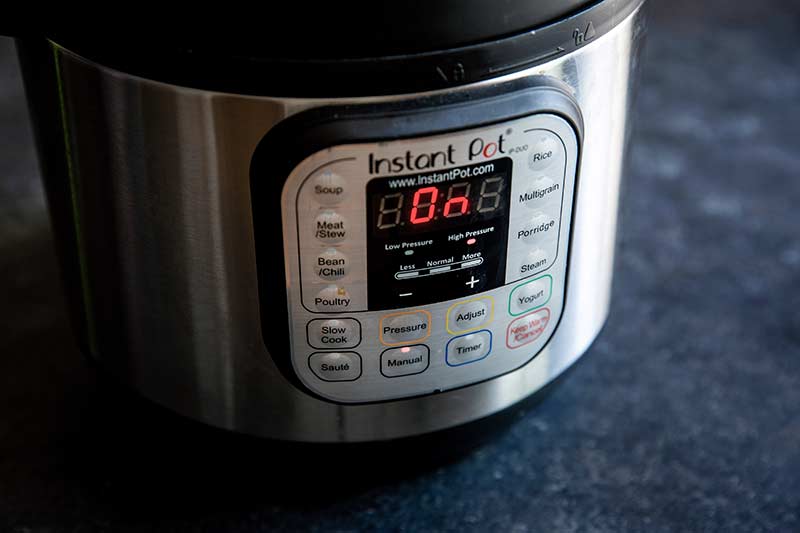 Close up of Instant Pot set to manual mode